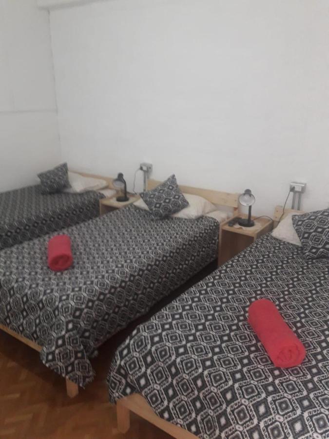 מלון פורטו נטאלס Hostal Casa Blanca מראה חיצוני תמונה